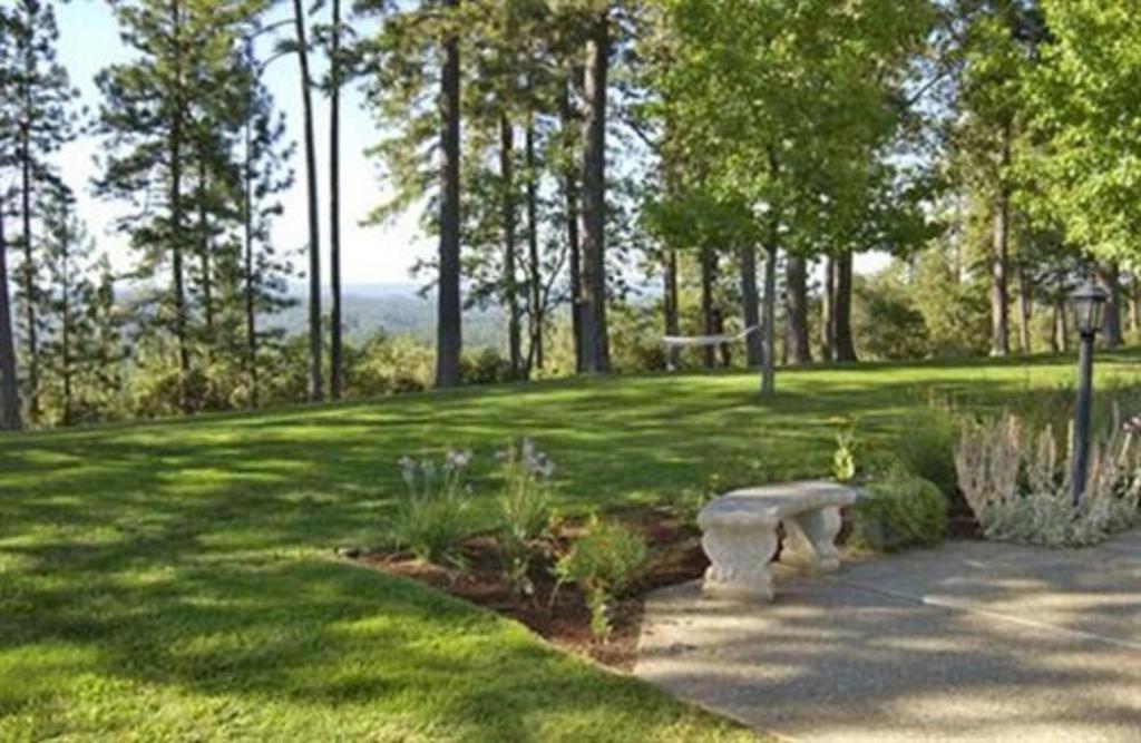 Sierra Sun Cloud Inn - Colfax (Adults Only) Esterno foto